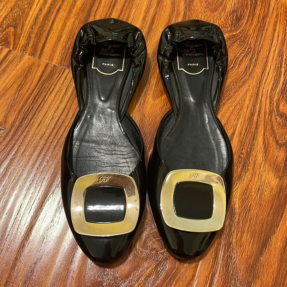 Roger vivier flats black size 38.5